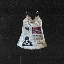 Load image into Gallery viewer, EAT UR HEART OUT // Custom Slip