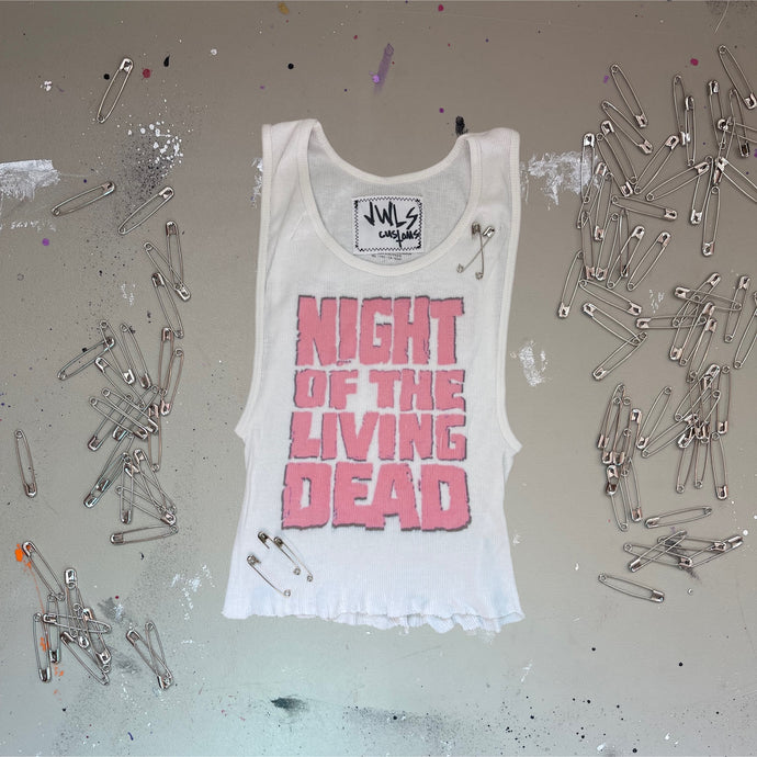 THEY’RE COMING TO GET YOU! // Custom Tank
